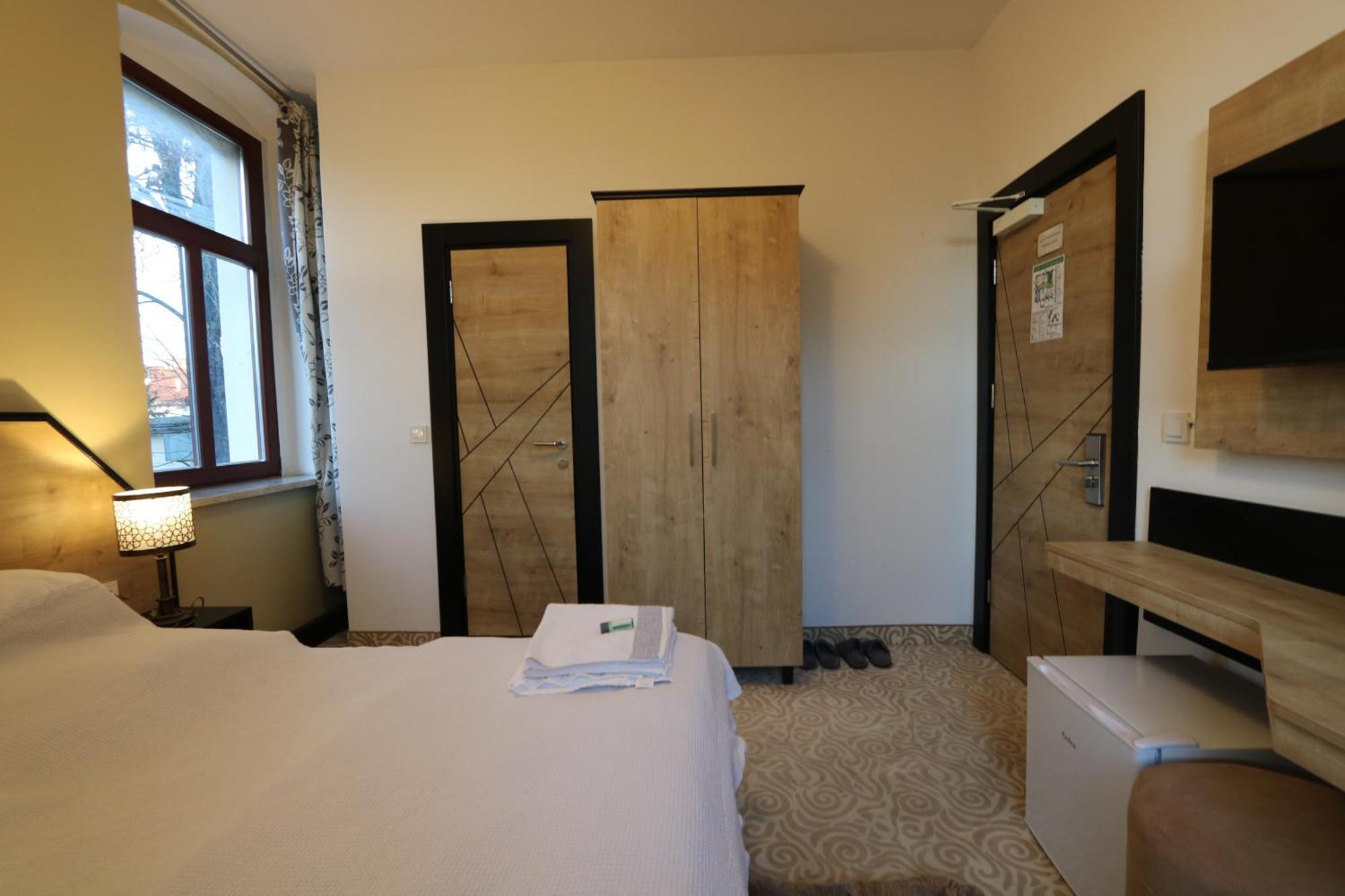 Am Fluss Saale Hotel Weissenfels Ngoại thất bức ảnh